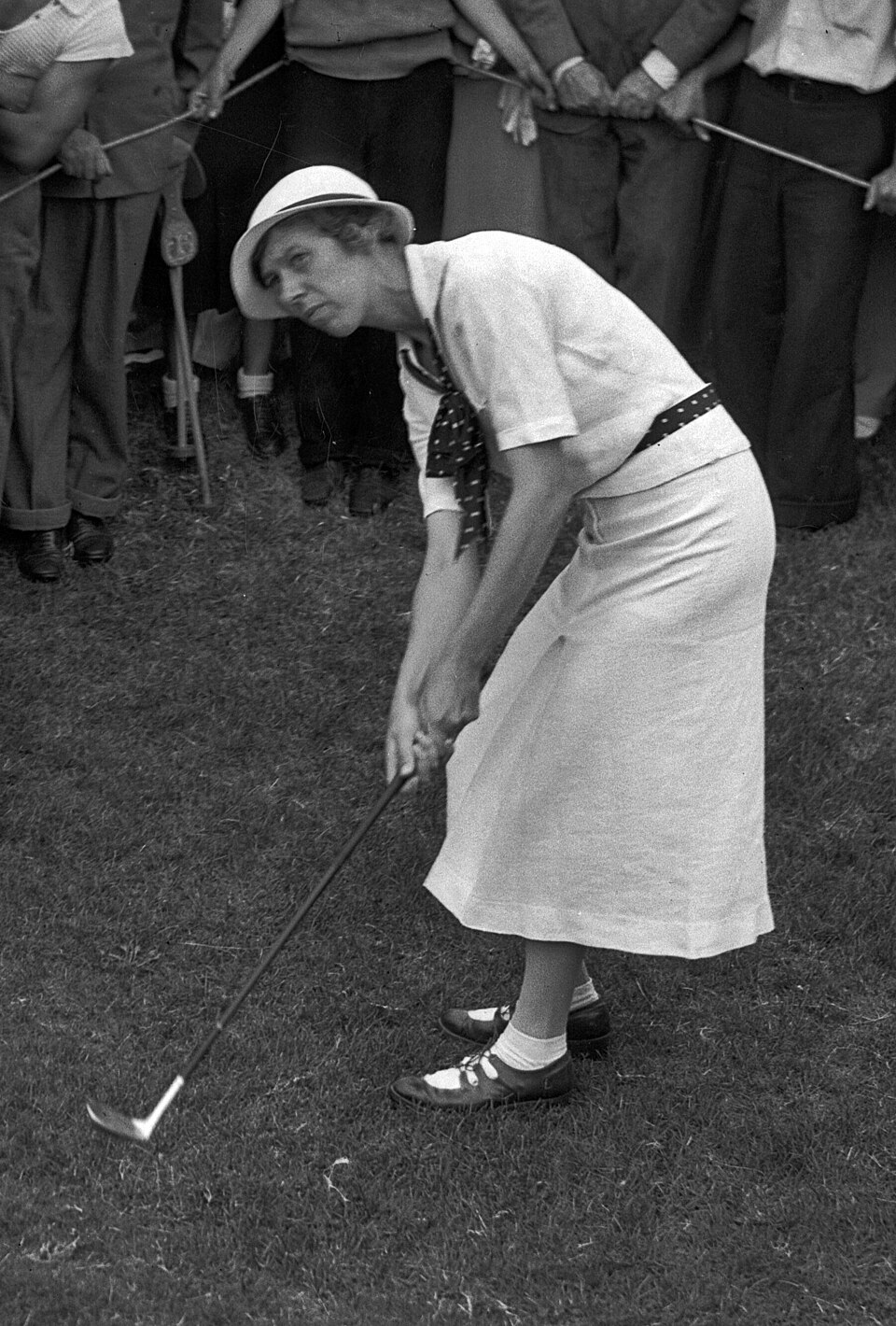 Joyce Wethered in 1935